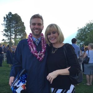 Meet your Posher, Lori